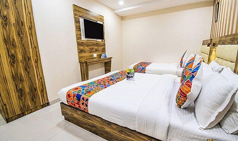 Fabexpress Rayyan Suites