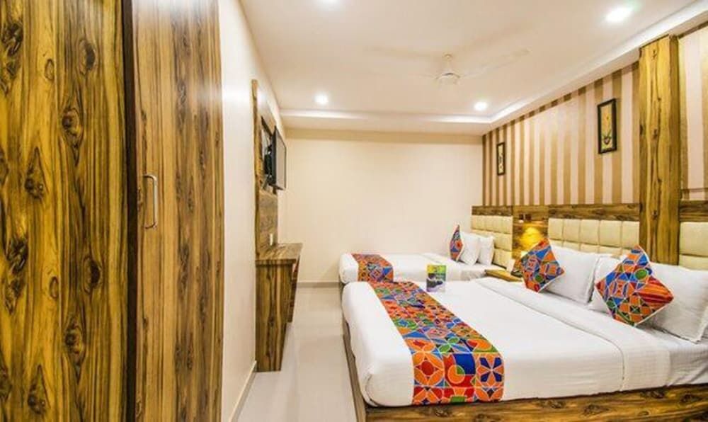 Fabexpress Rayyan Suites