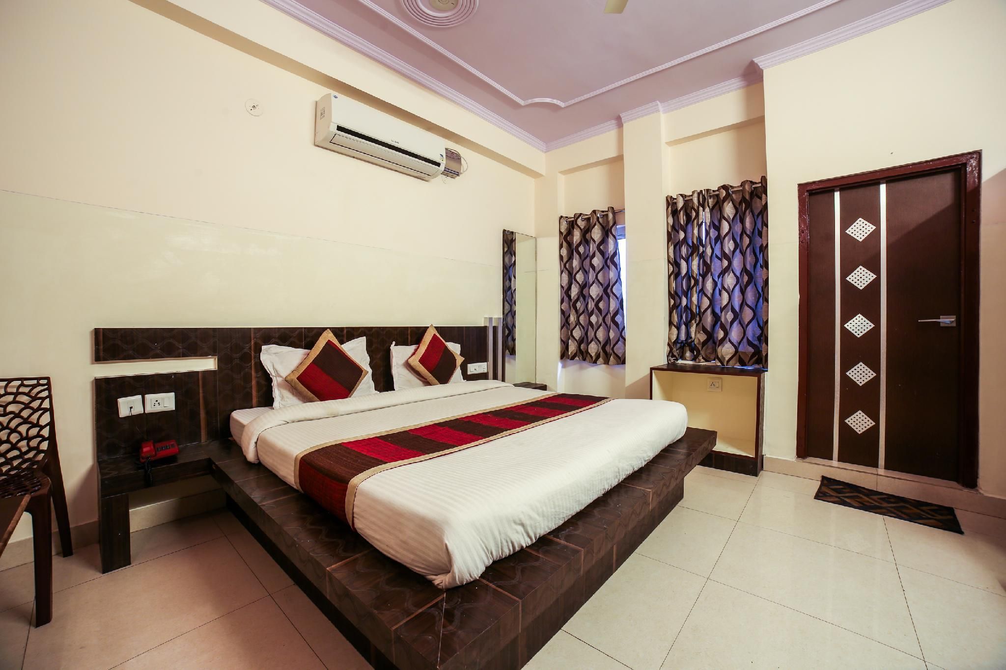 NON AC Air Cooled Semi Deluxe Room