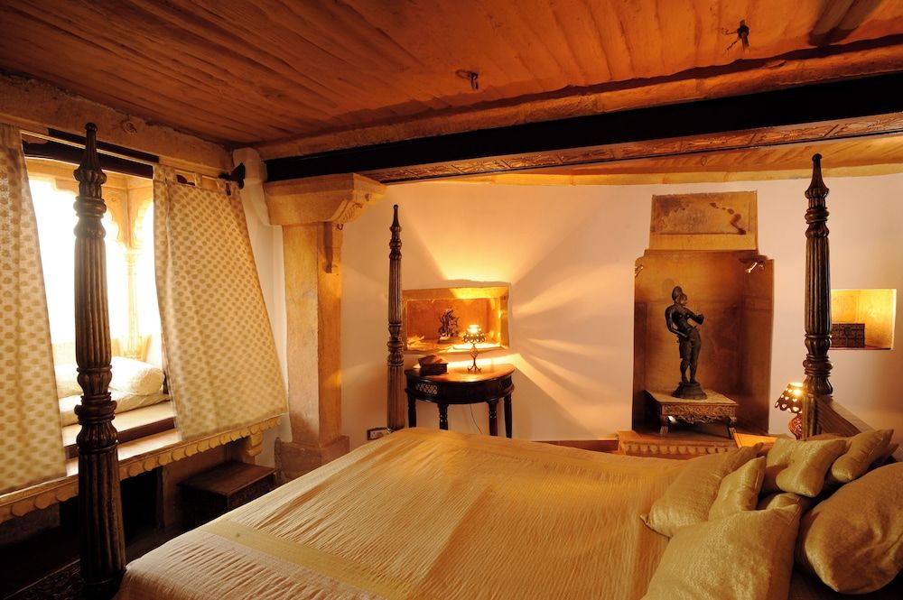 Hotel Killa Bhawan Deluxe Double Room, Private Bathroom, City View 2