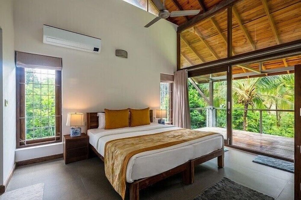 amã Stays & Trails The Old Cattleshed, Wayanad ROOM,2 BEDROOMS