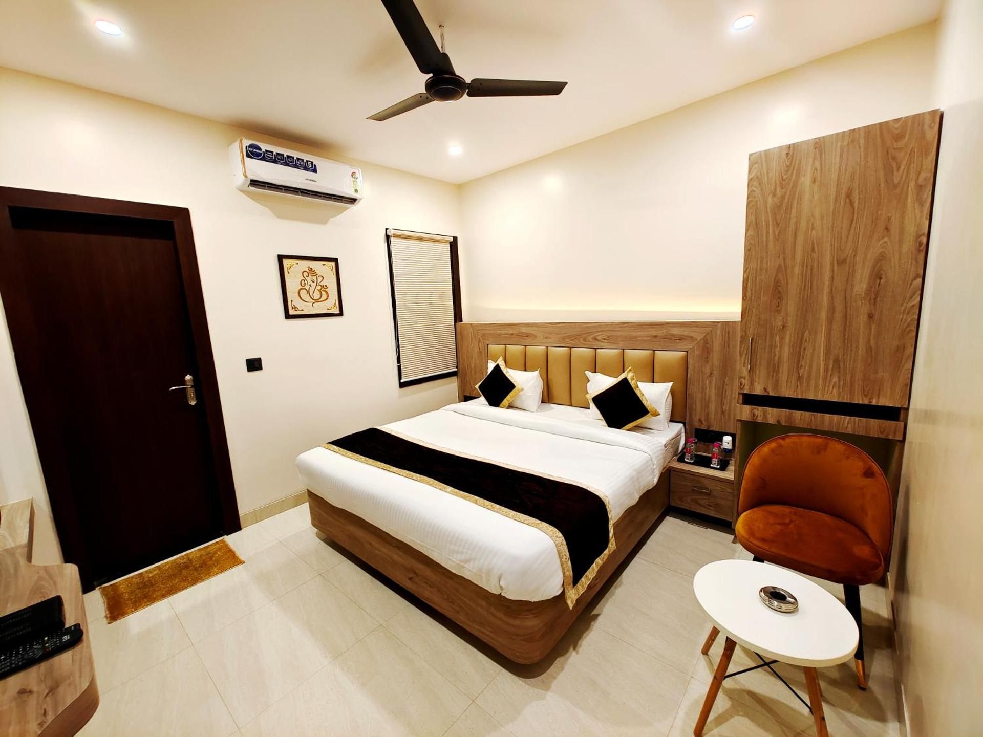 Hotel Radha Residency Executive Room 5
