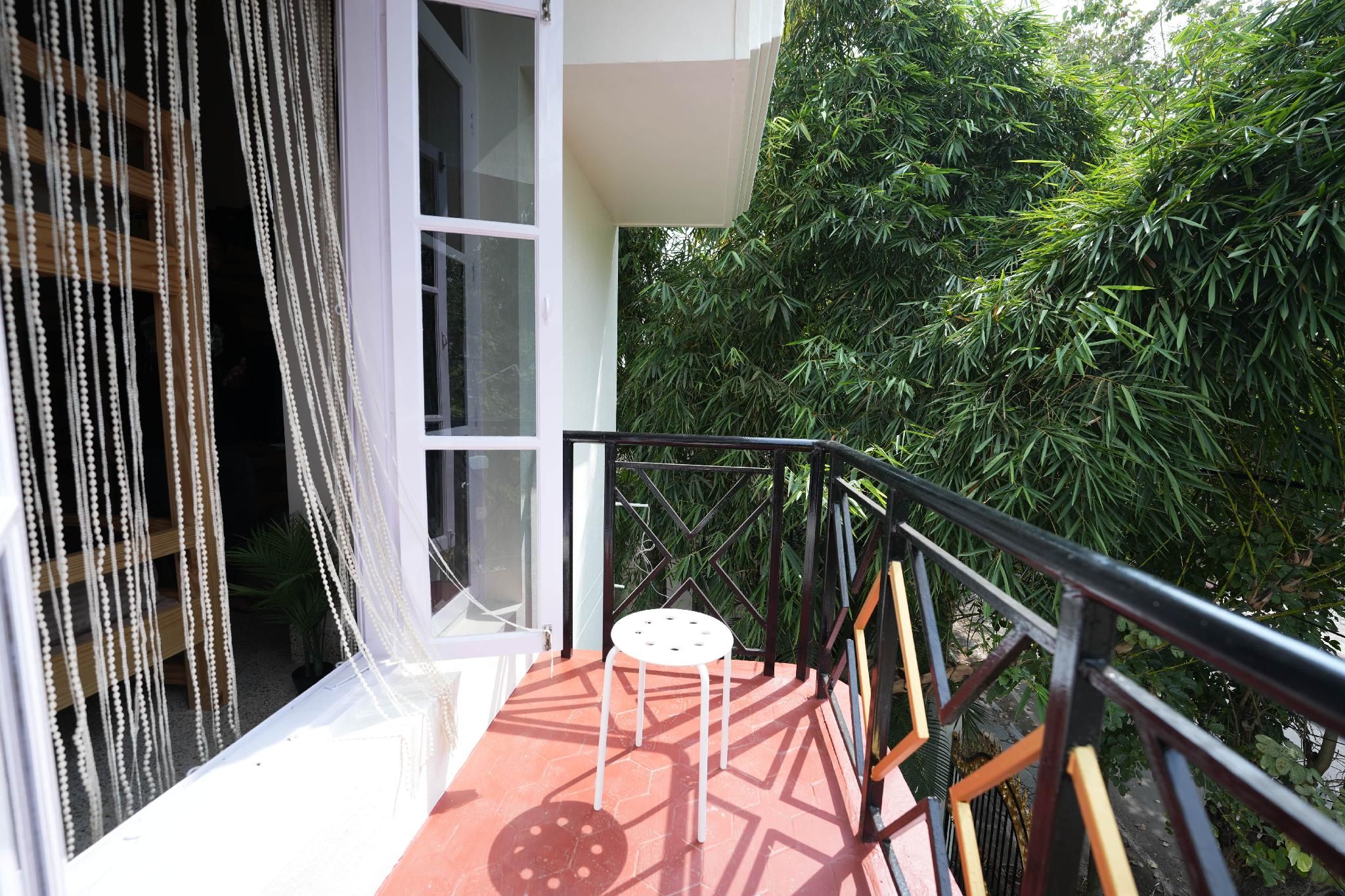 Palace Hostel by Borrbo Mysore