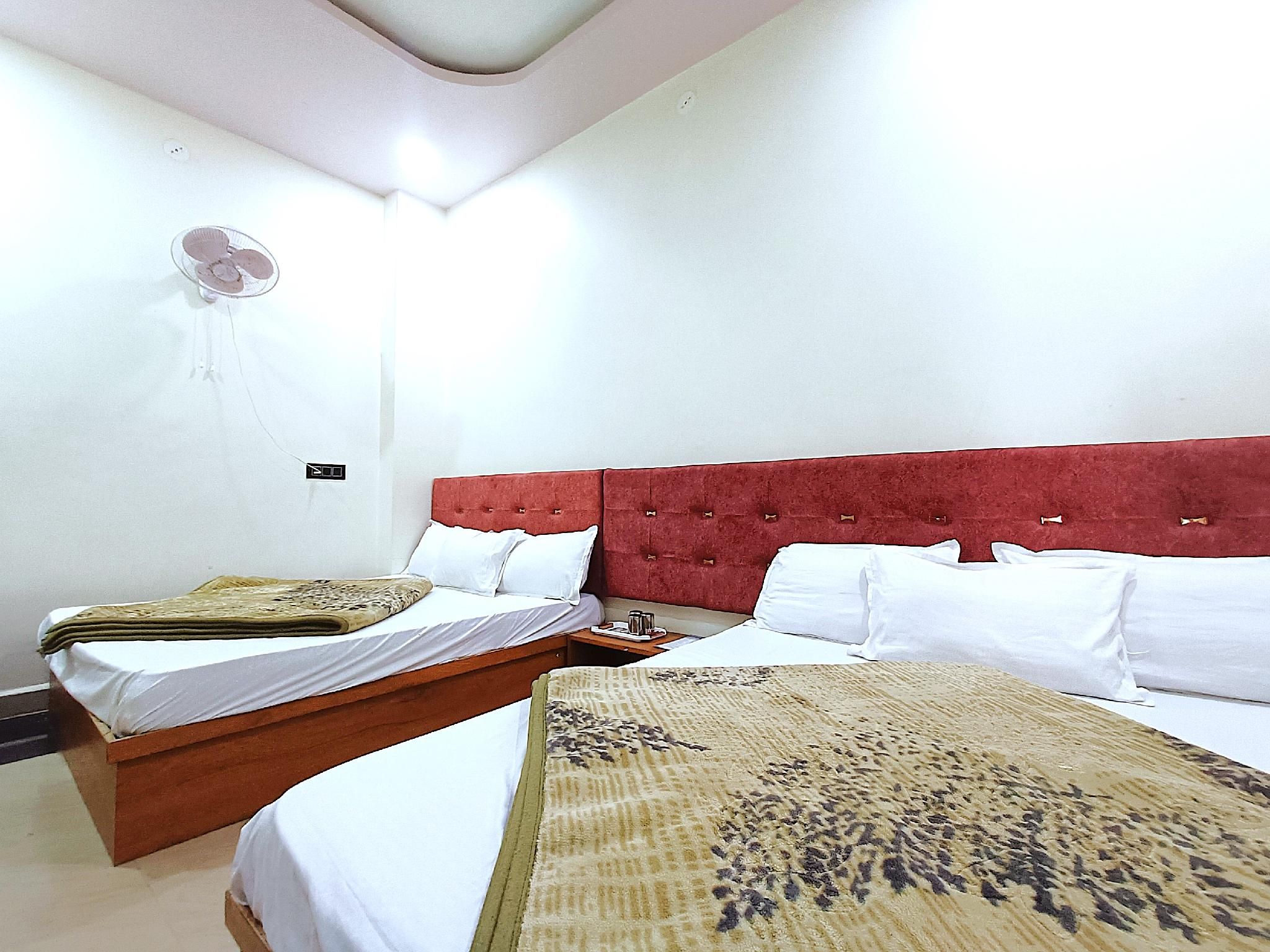 Deluxe Quadruple Room for 4 People