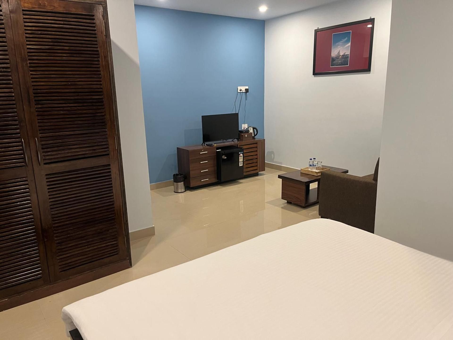 OAK HOUSE Premium Deluxe Double Room 3