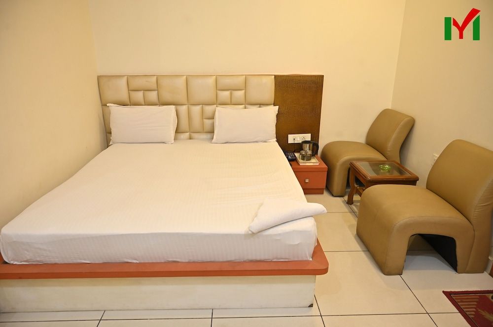 Hotel My Dream Deluxe Room 9