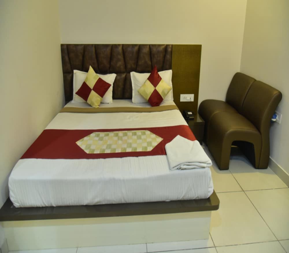 Hotel My Dream Deluxe Room 5