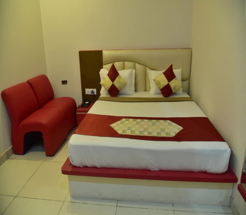 Hotel My Dream Deluxe Room 6