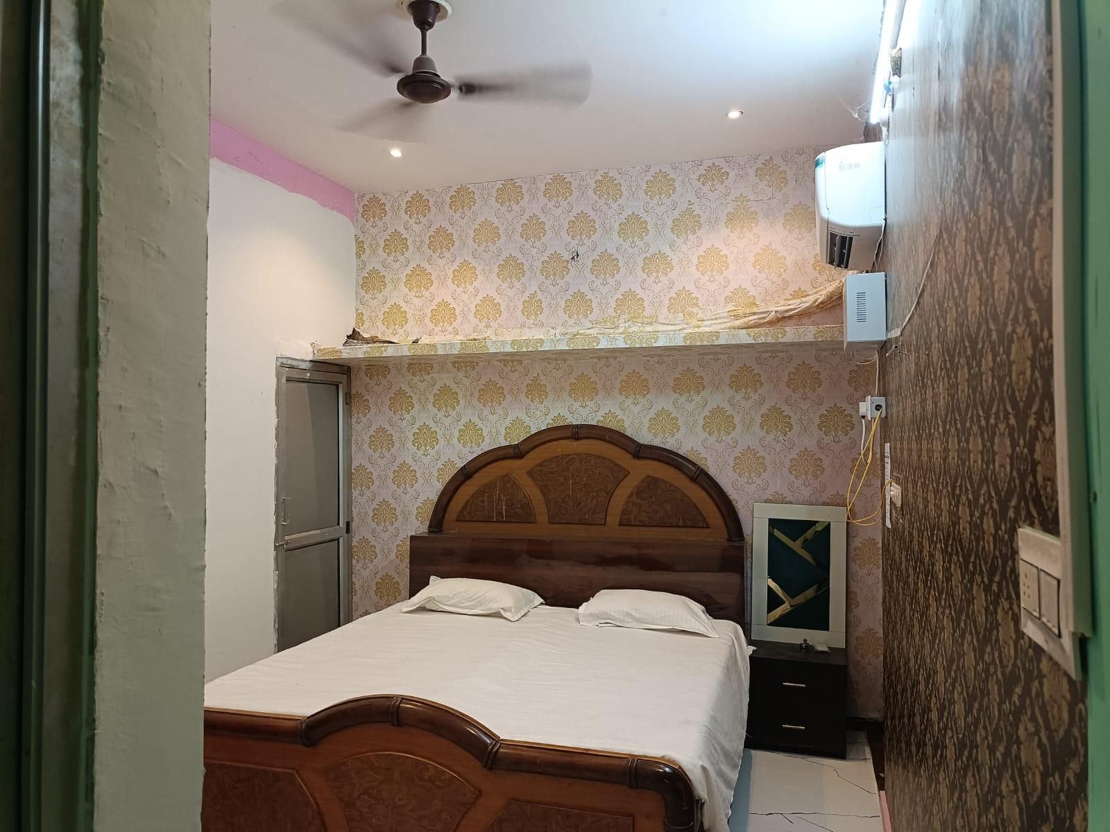 Shree Krishna Homestay Deluxe Home 2