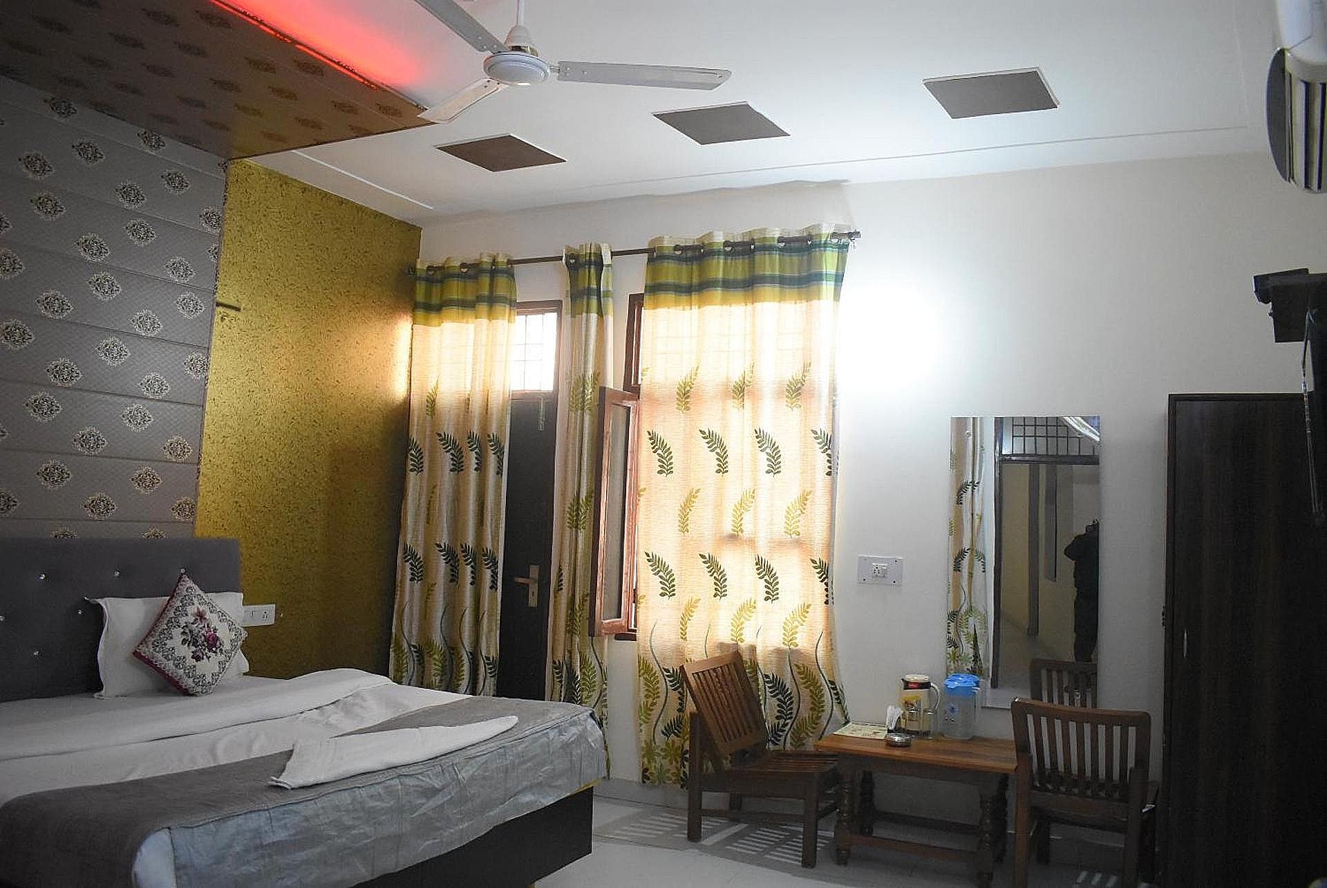 Hotel The Silver Super Deluxe Room 9