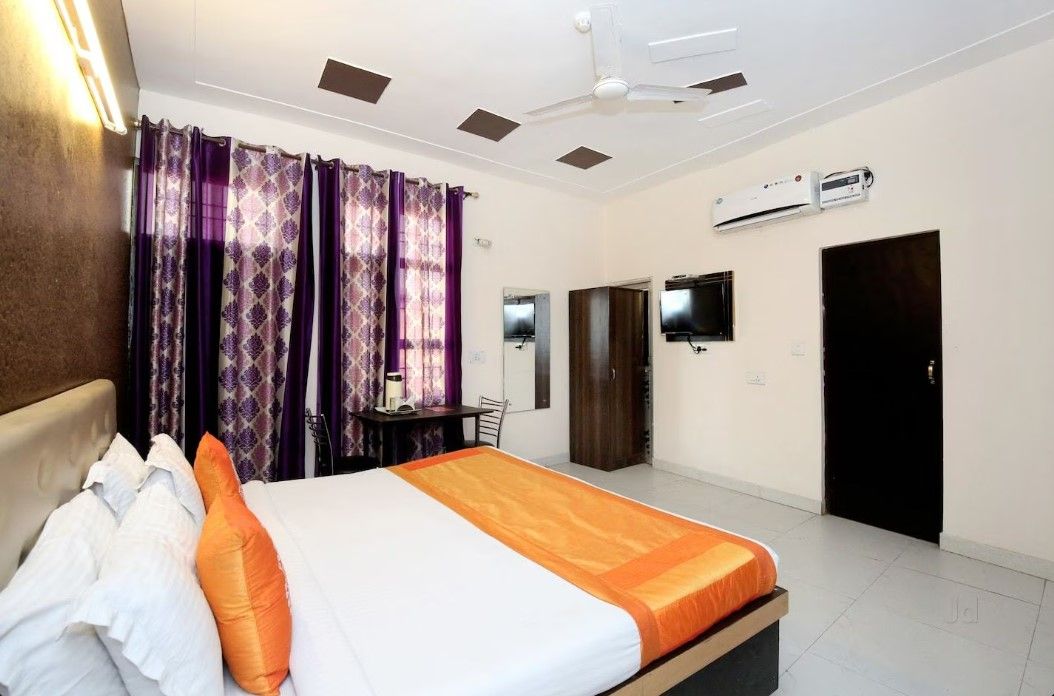 Hotel The Silver Super Deluxe Room 5