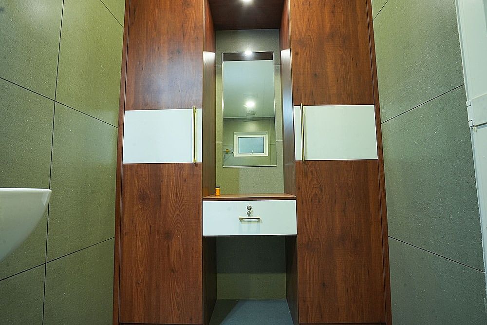 Misty Range Resorts Deluxe Double Room 4