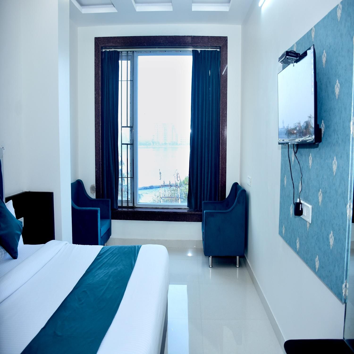 Hotel Seven W Suite King