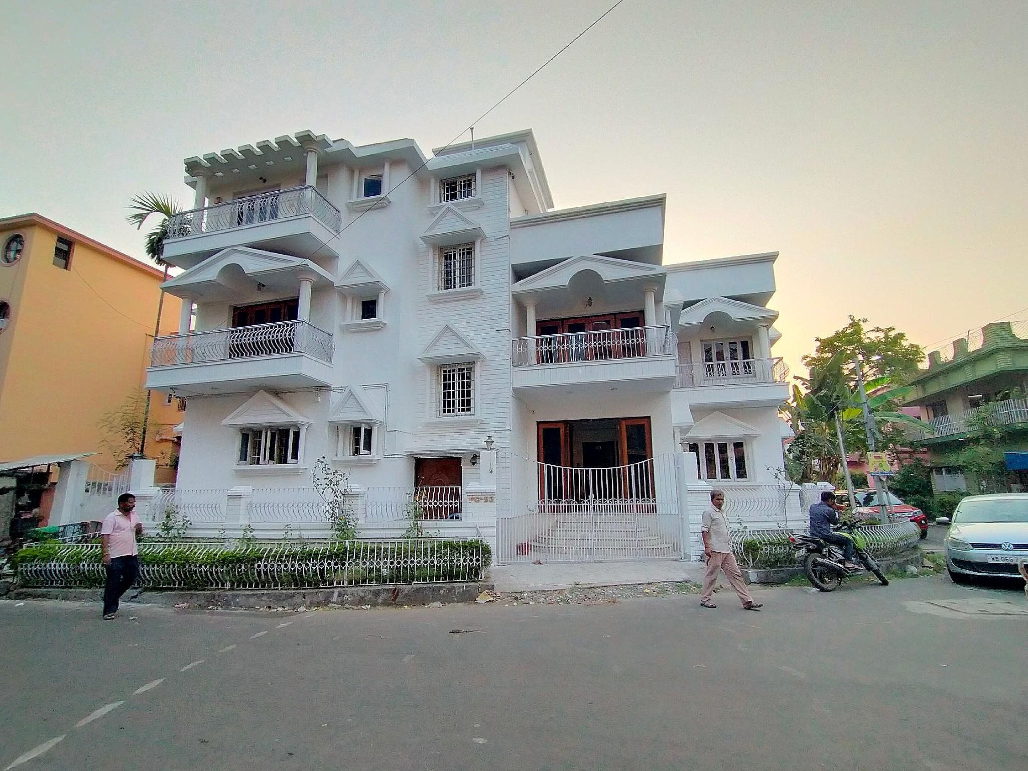 Ashray "The Living Entity"