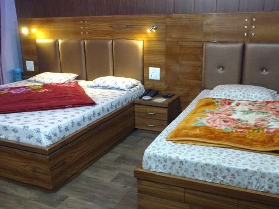 66c1f49fe915c5cb8e0a4002787f7a9b