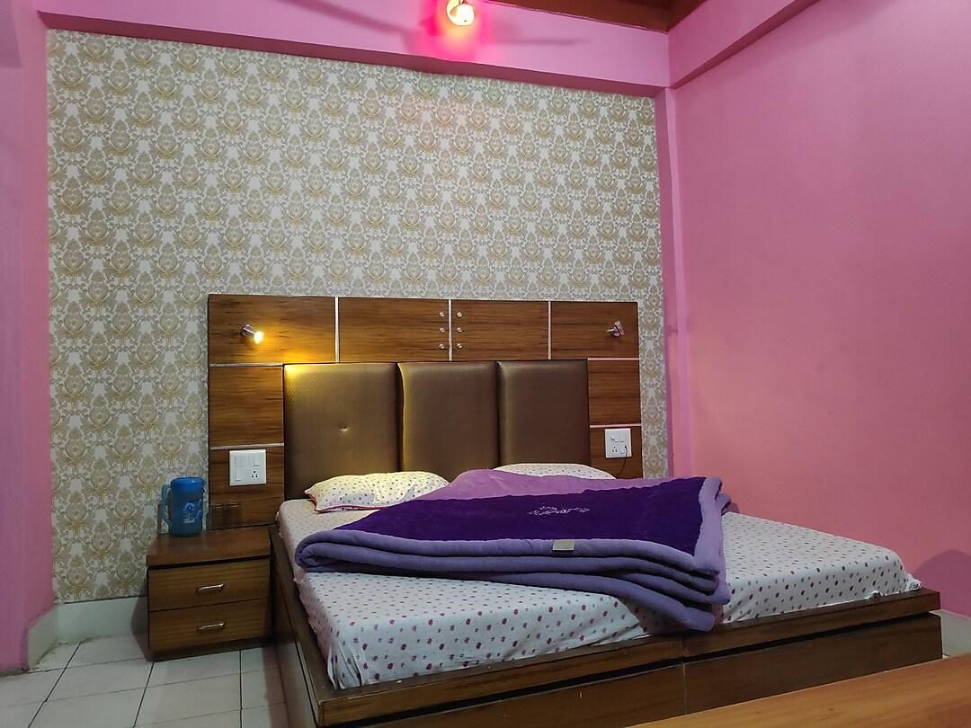 70cf55eb32d5f154cb5eeacfee2ad402