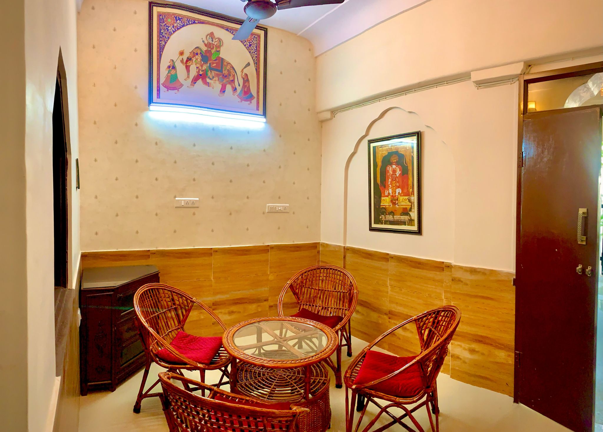 Hotel Karni Vilas