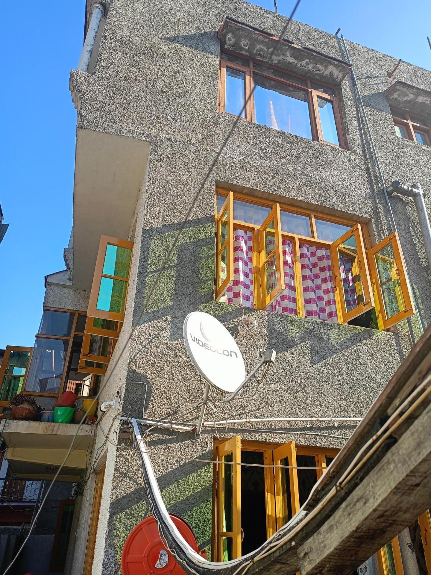 Queen Palace guest house