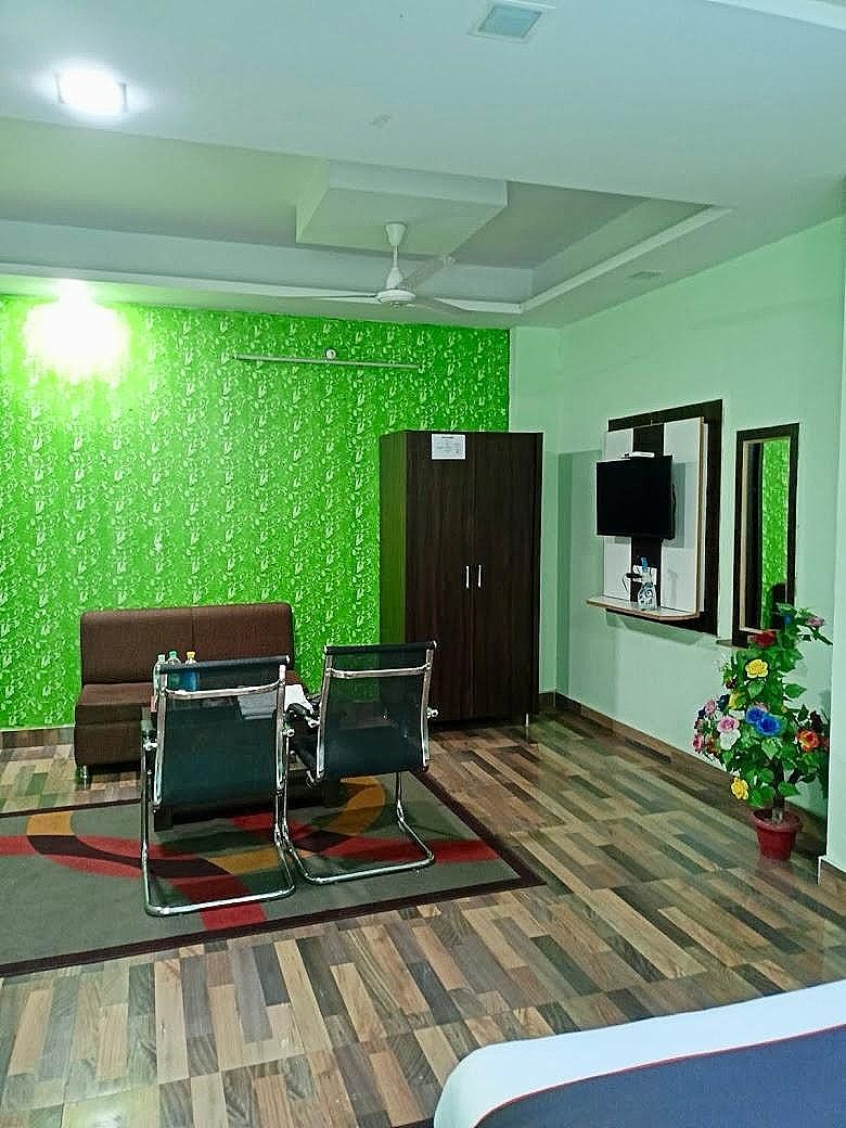 Hotel Atrium Inn