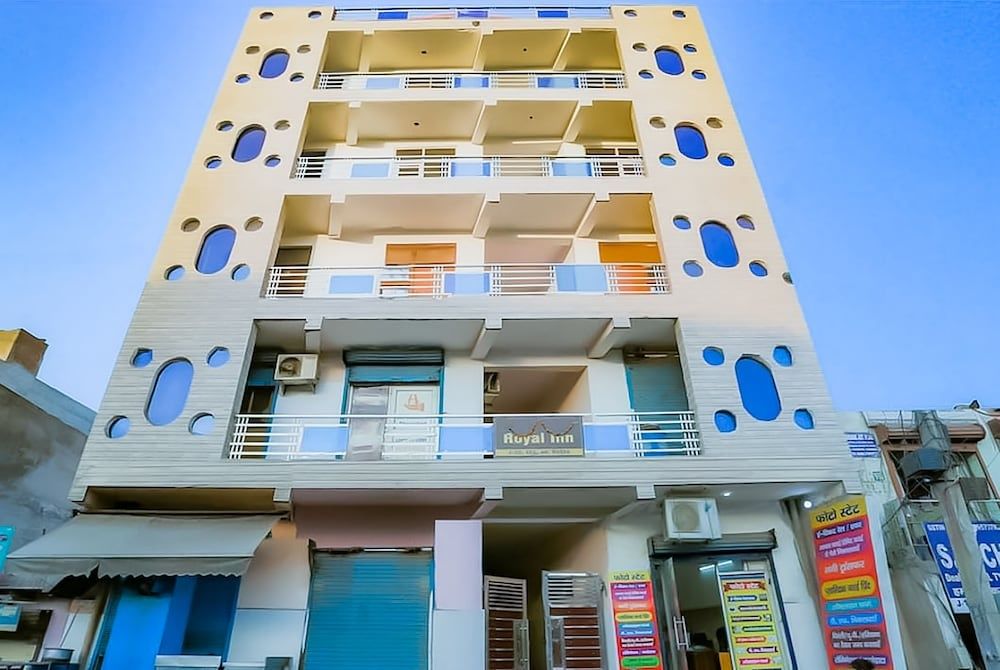 Side Image 2