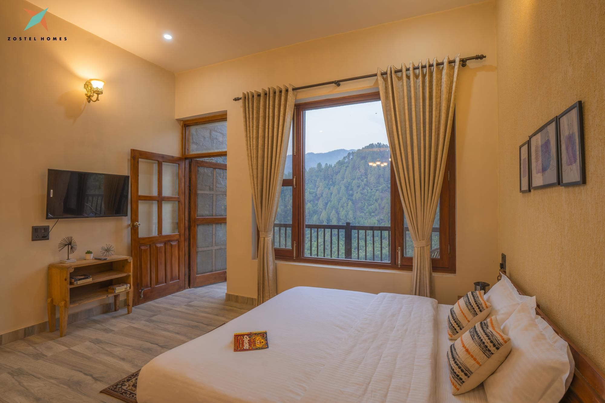 Zostel Homes Ramgarh Deluxe Double Room 2