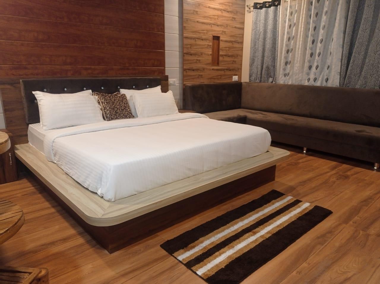 Deluxe Room Double
