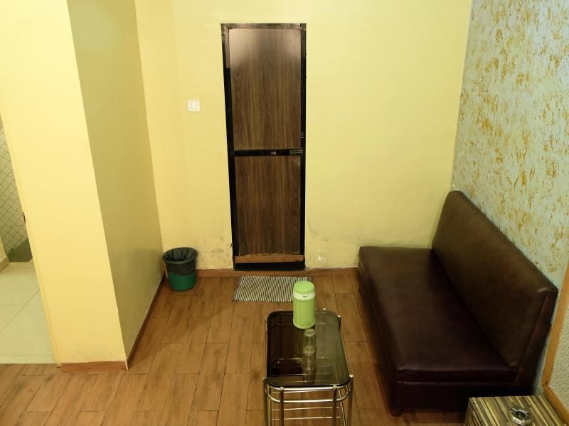 Hotel New India