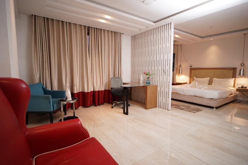 HOTEL AMORA - Rajnandgaon Family Suite 2