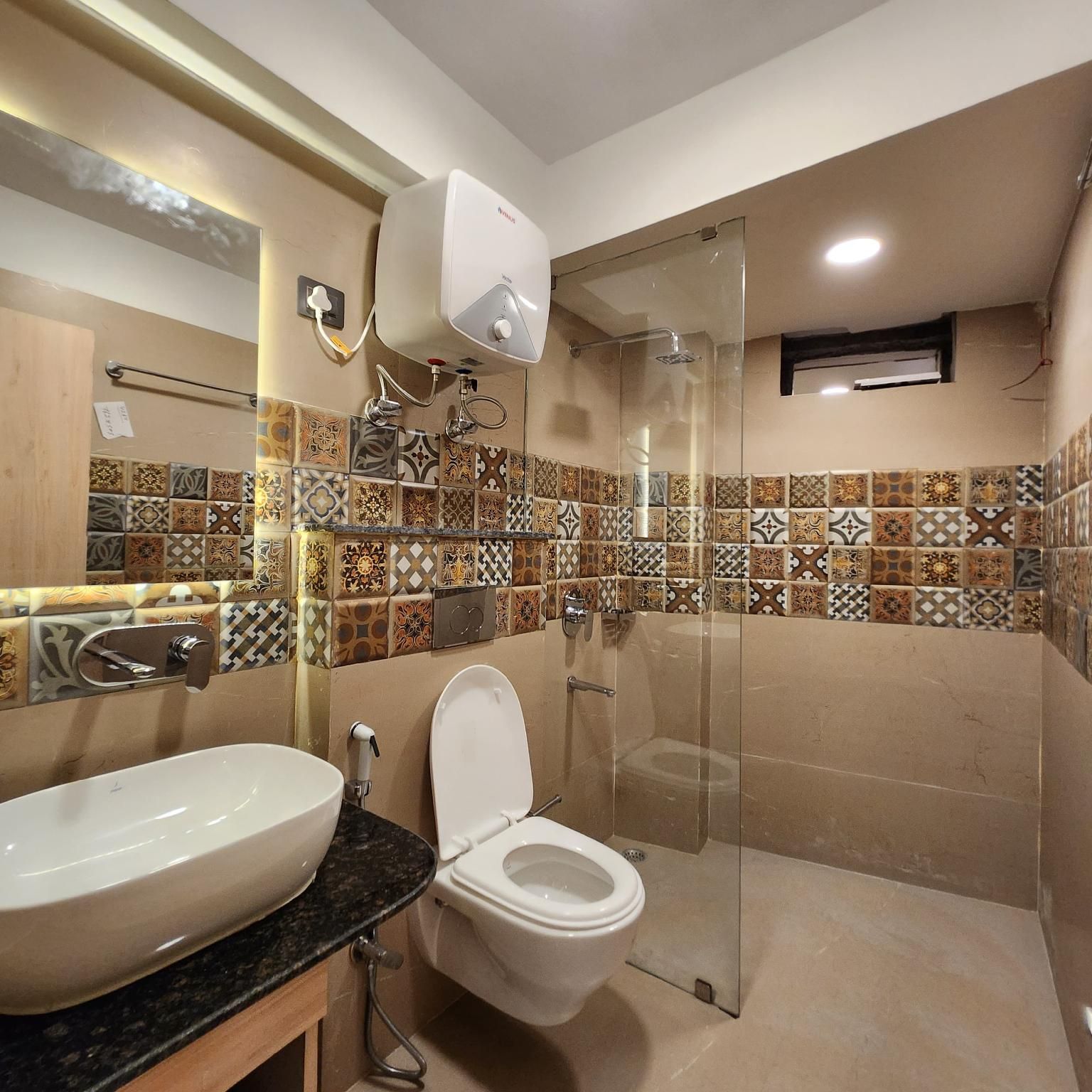 Deluxe Double Bedroom