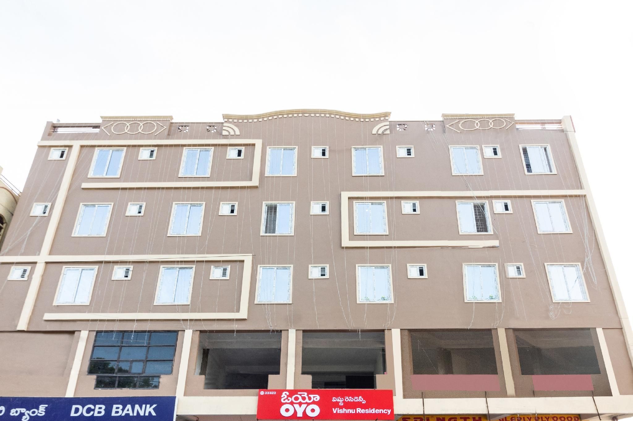 OYO 43678 Vishnu Residency