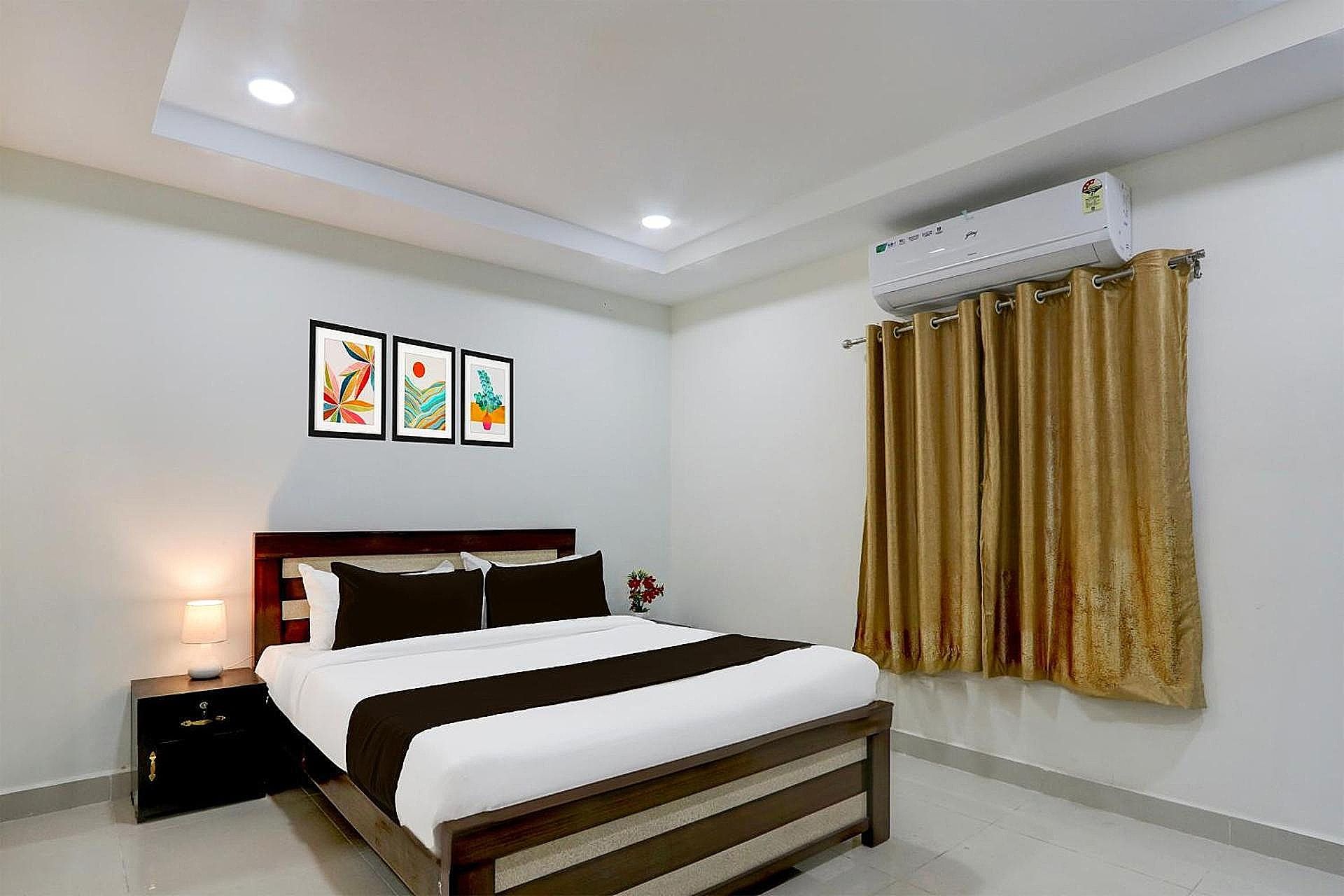 Super Collection O Madhapur near Cyber Tower Classic Double or Twin 2