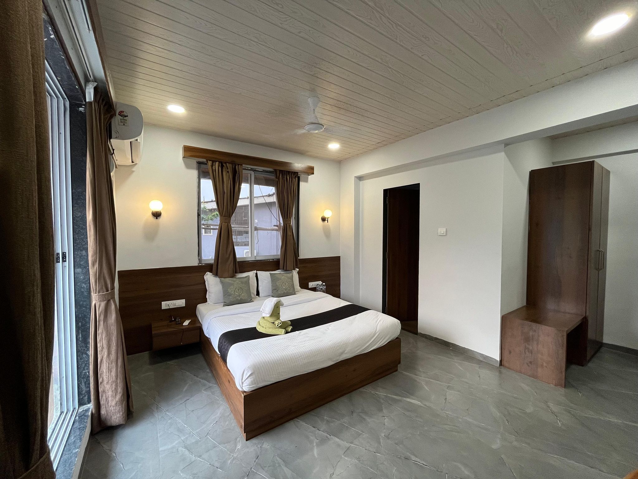 Executive Rooms