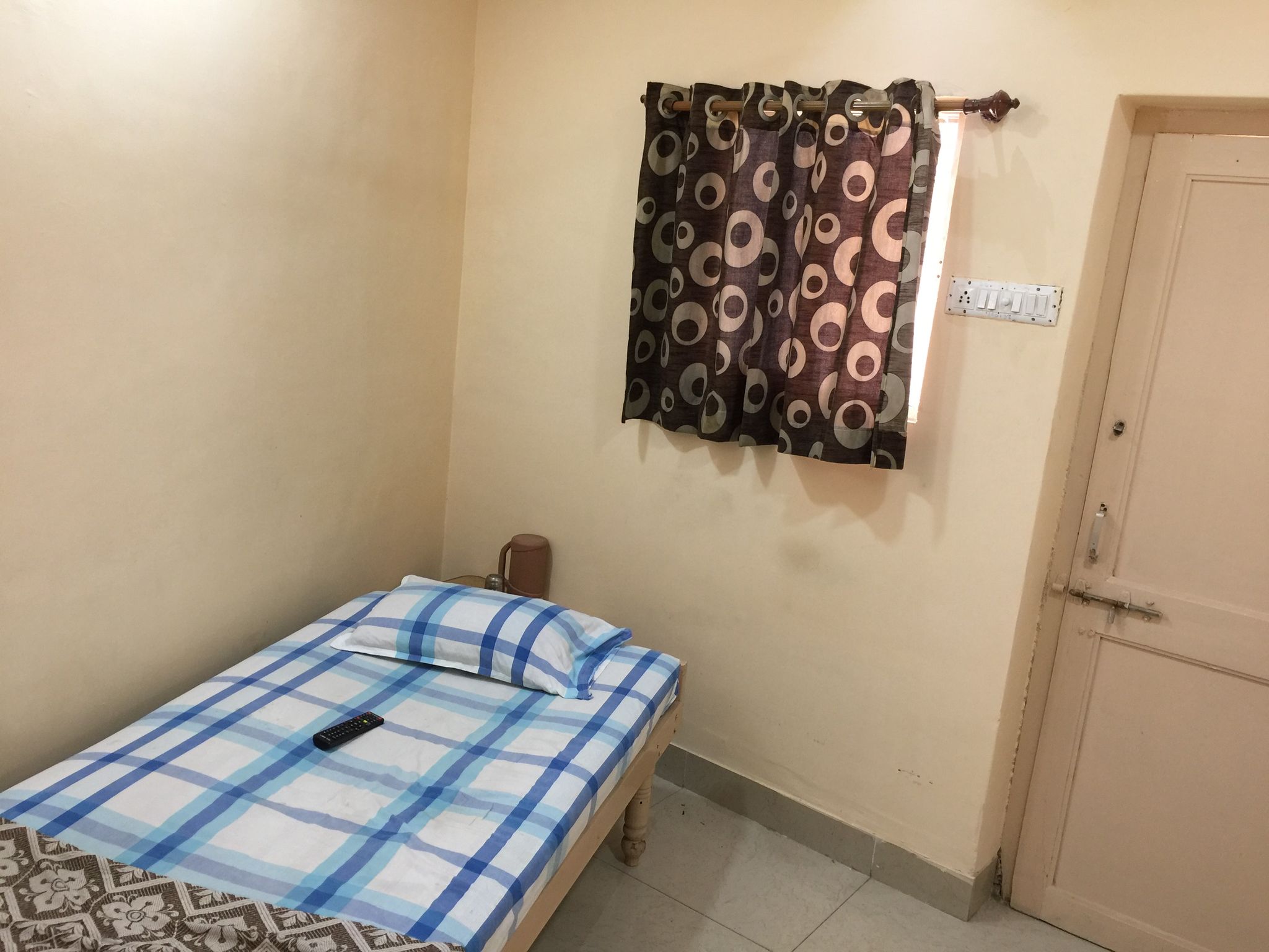 VRP Guest House Non att-bath double bed room(MALE ONLY) 4