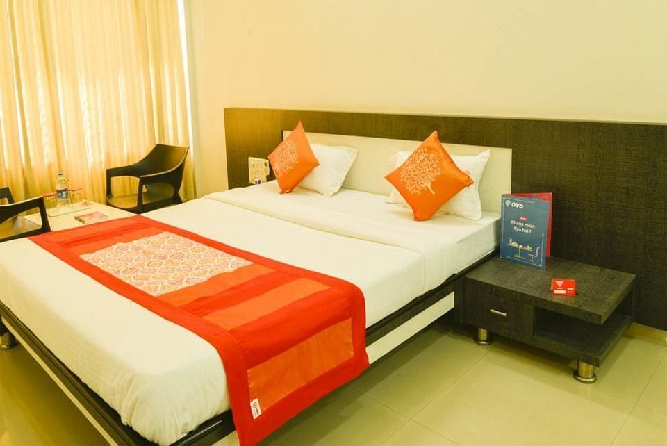 Hotel Theem Plaaza Deluxe A/c Room 3