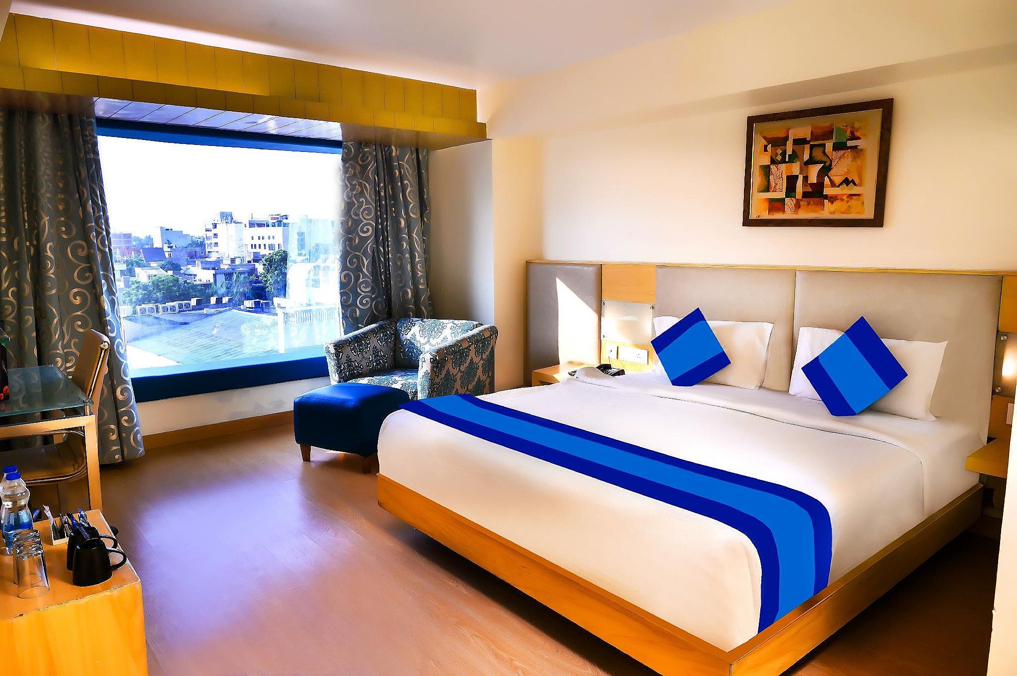 Executive Room with Urban View