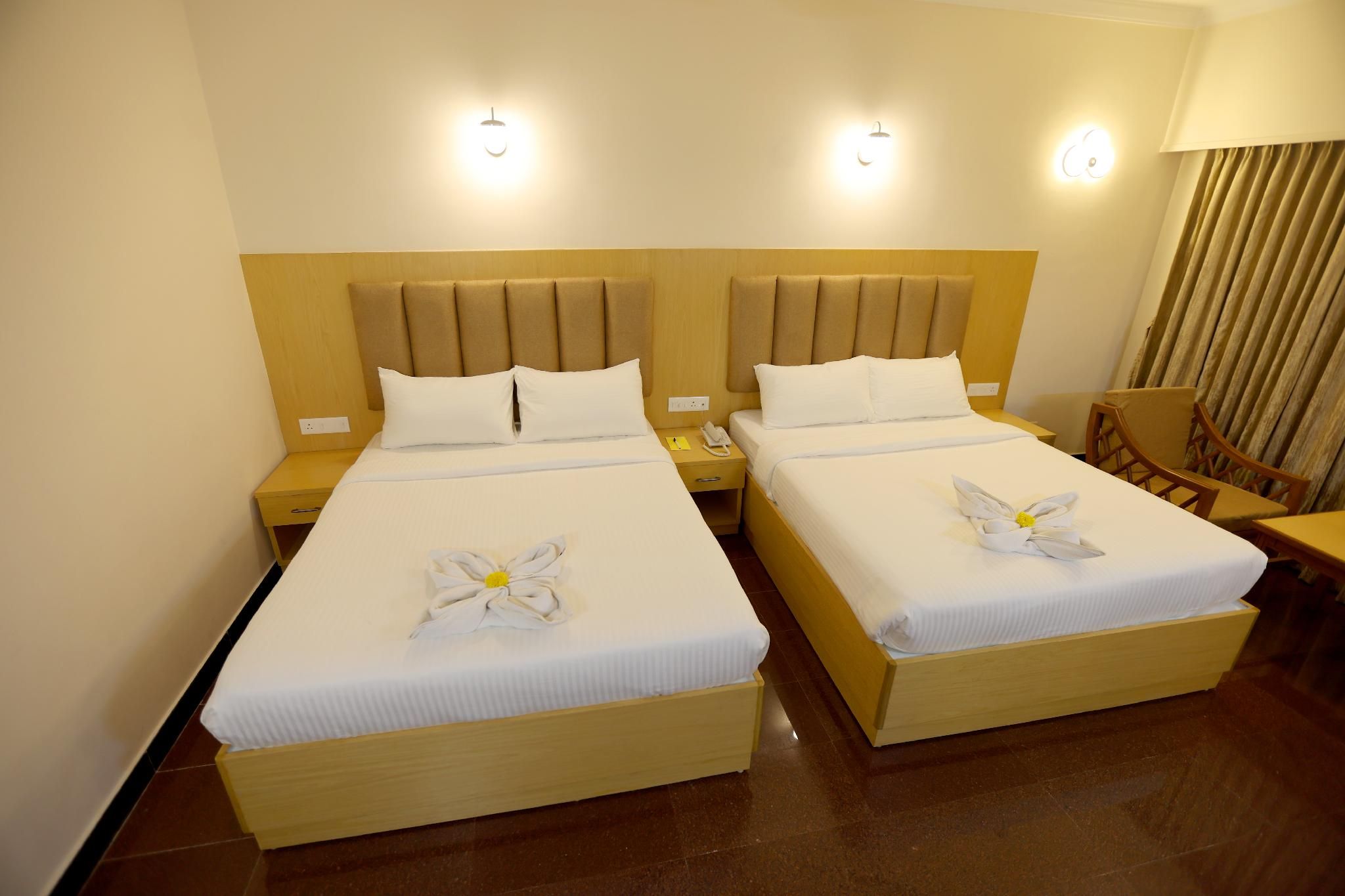 BREEZE RESIDENCY, Trichy Deluxe