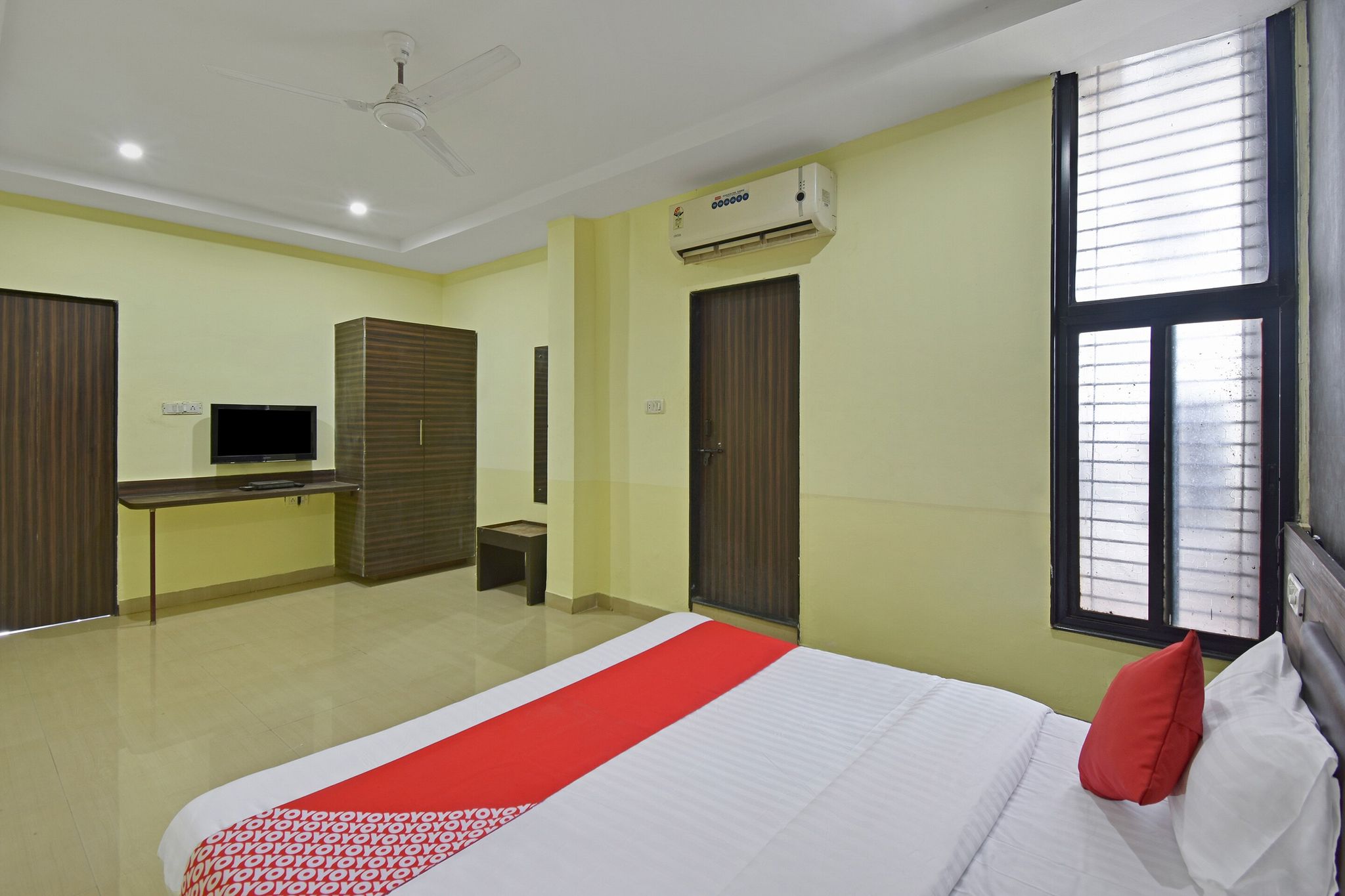 Hotel O Vivek Executive Classic 3