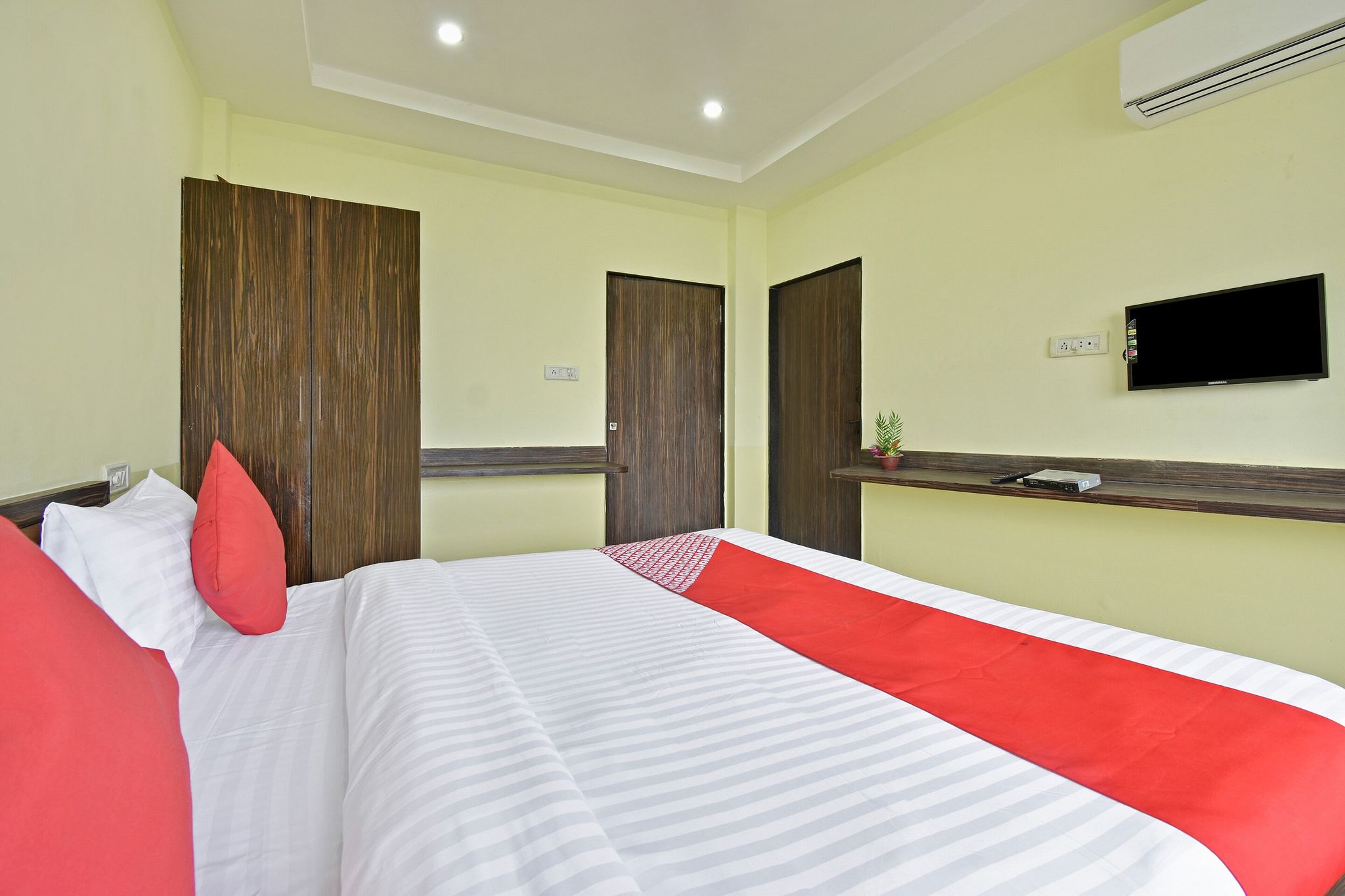 Hotel O Vivek Executive Classic 4
