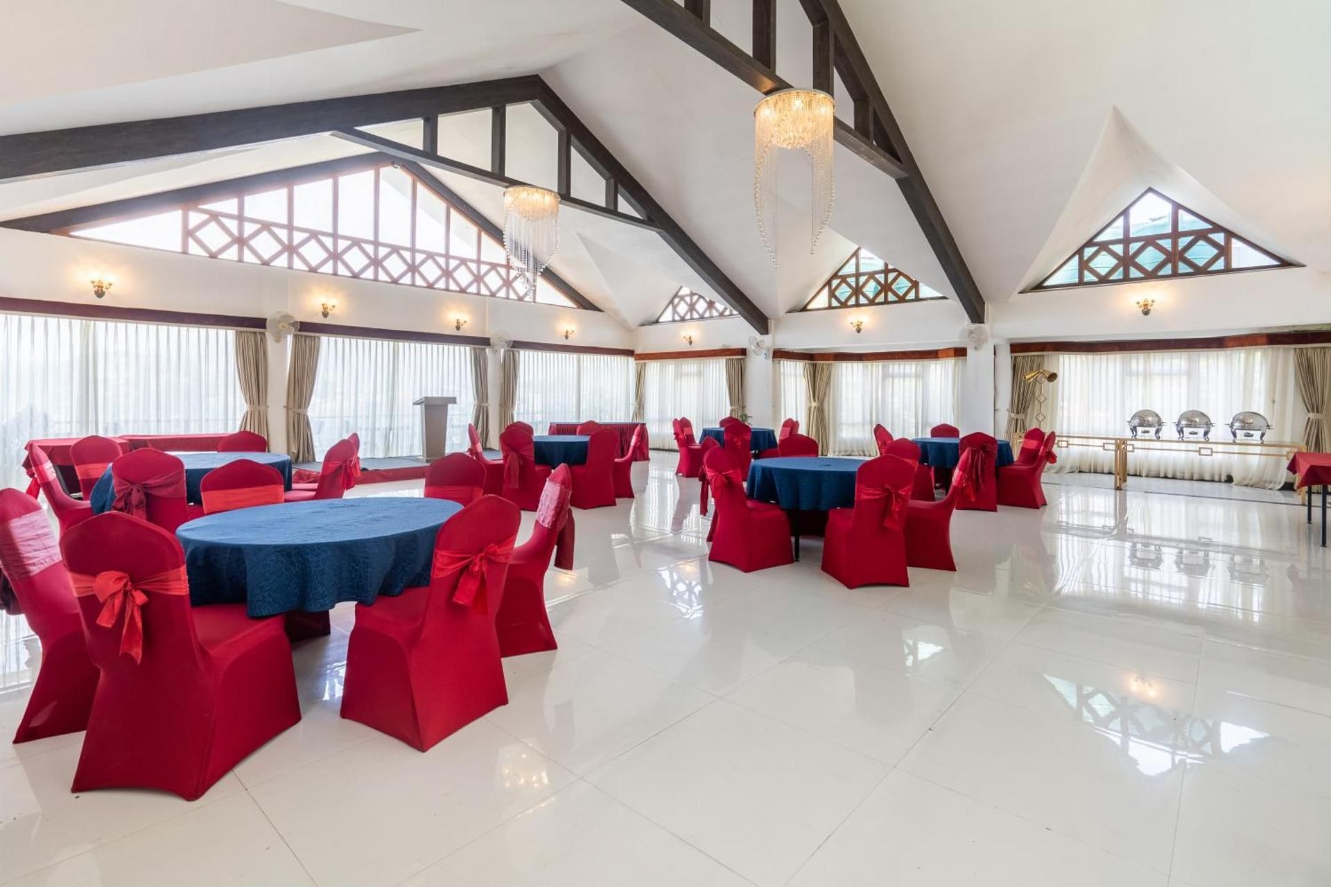 Banquet hall