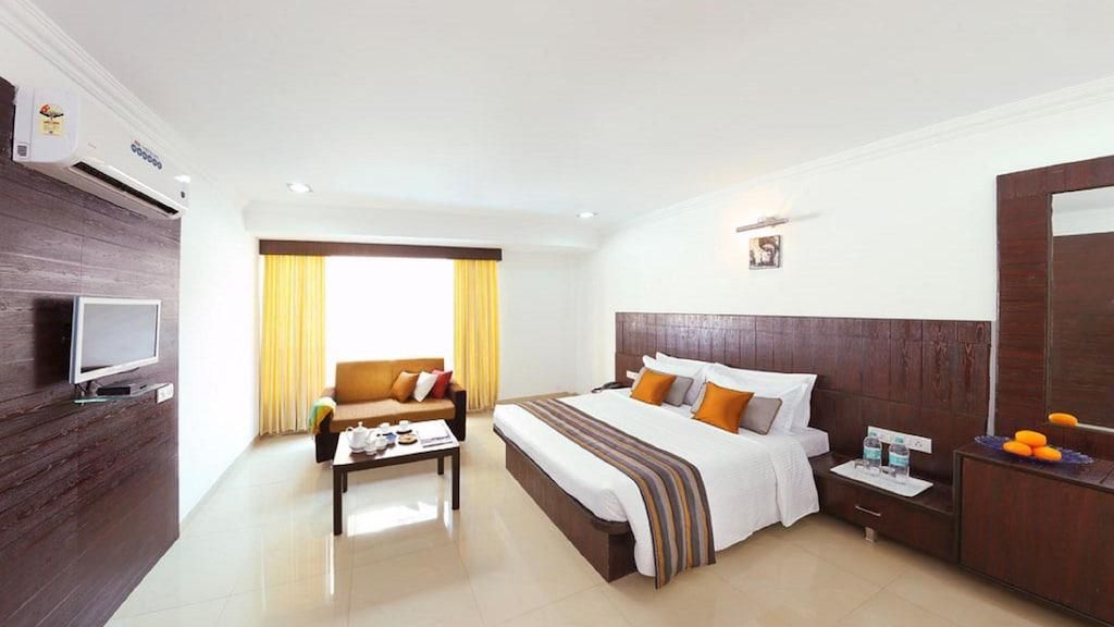 super deluxe air conditioining room