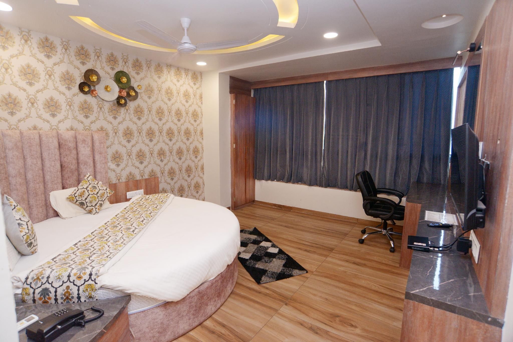 Suite Room