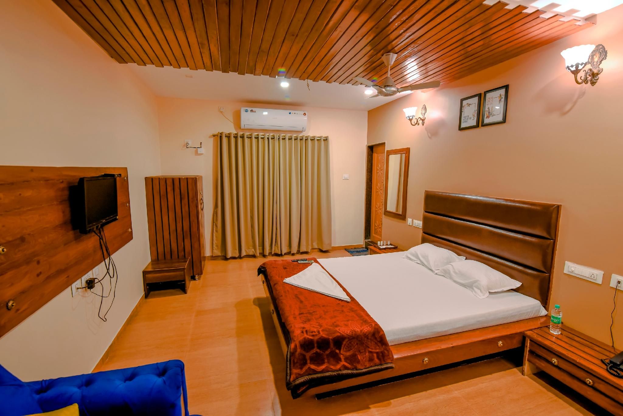 King Suite