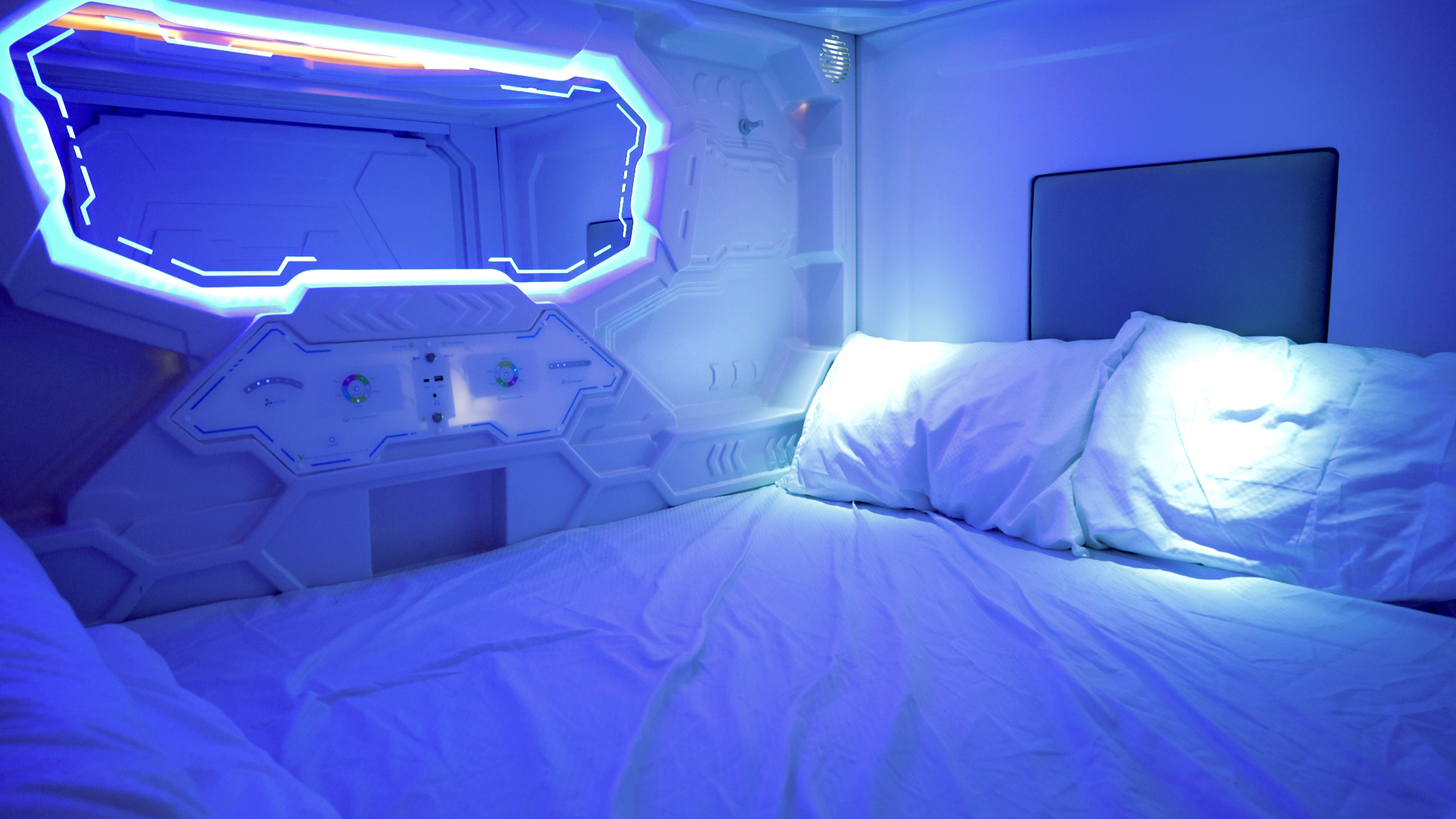 Deluxe Double or Twin