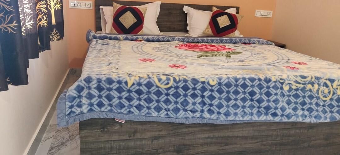 62a921307b886a1e7e34aa6505ea03da