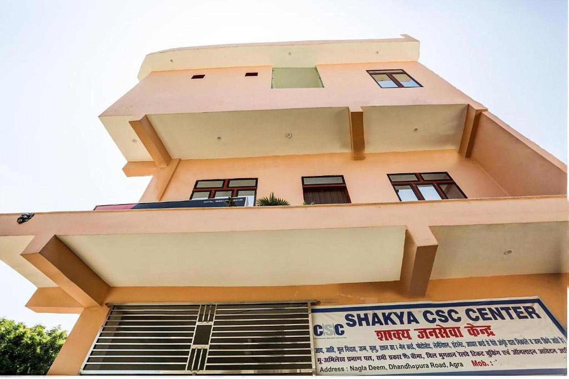 Goroomgo Hotel M J Agra