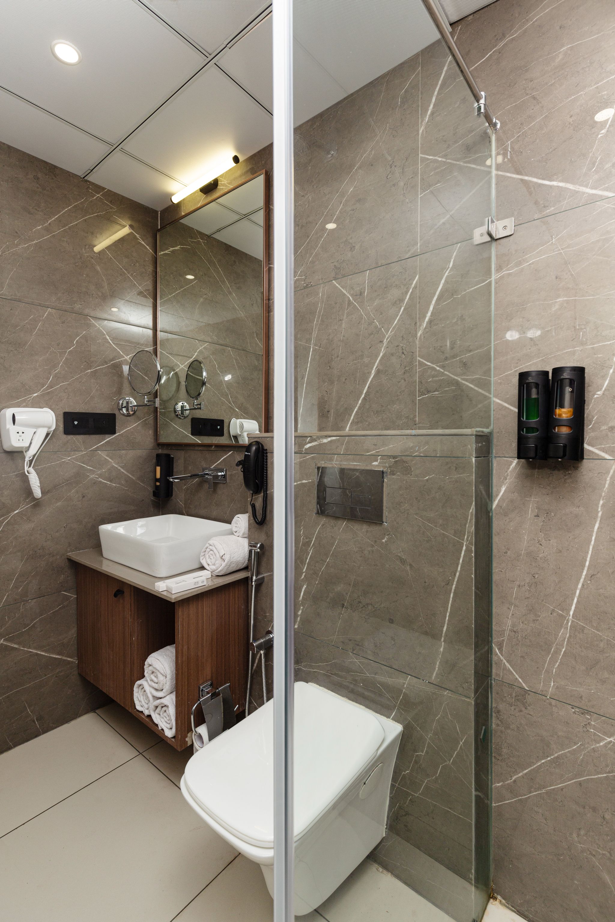 Hotel Park Royal Dwarka Premier Suite 9