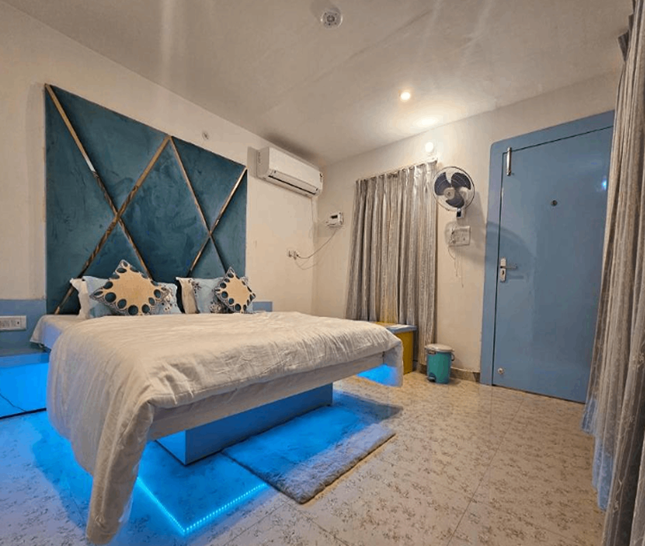 Suite with City View