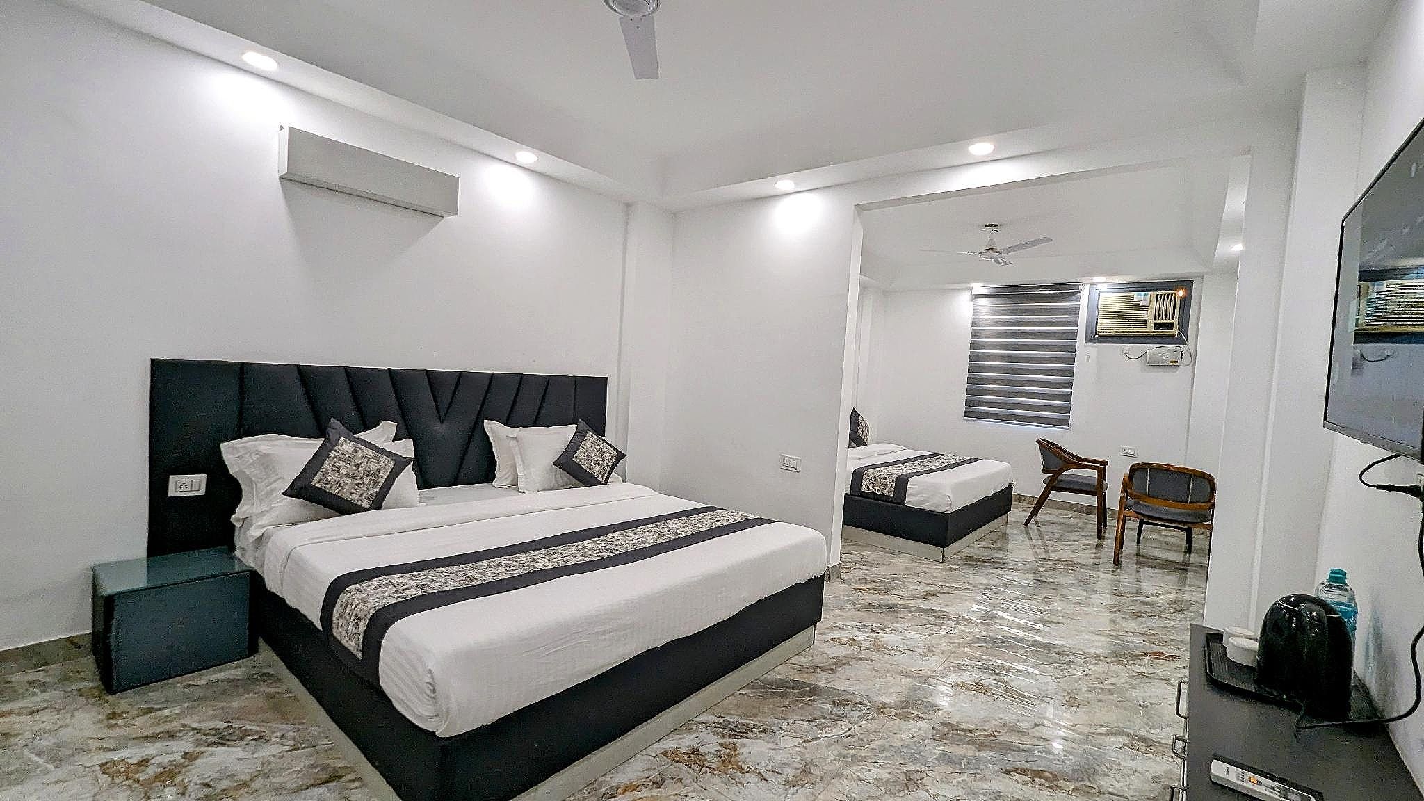 Family Room ( Rs500swimming pool per pax per Hour )