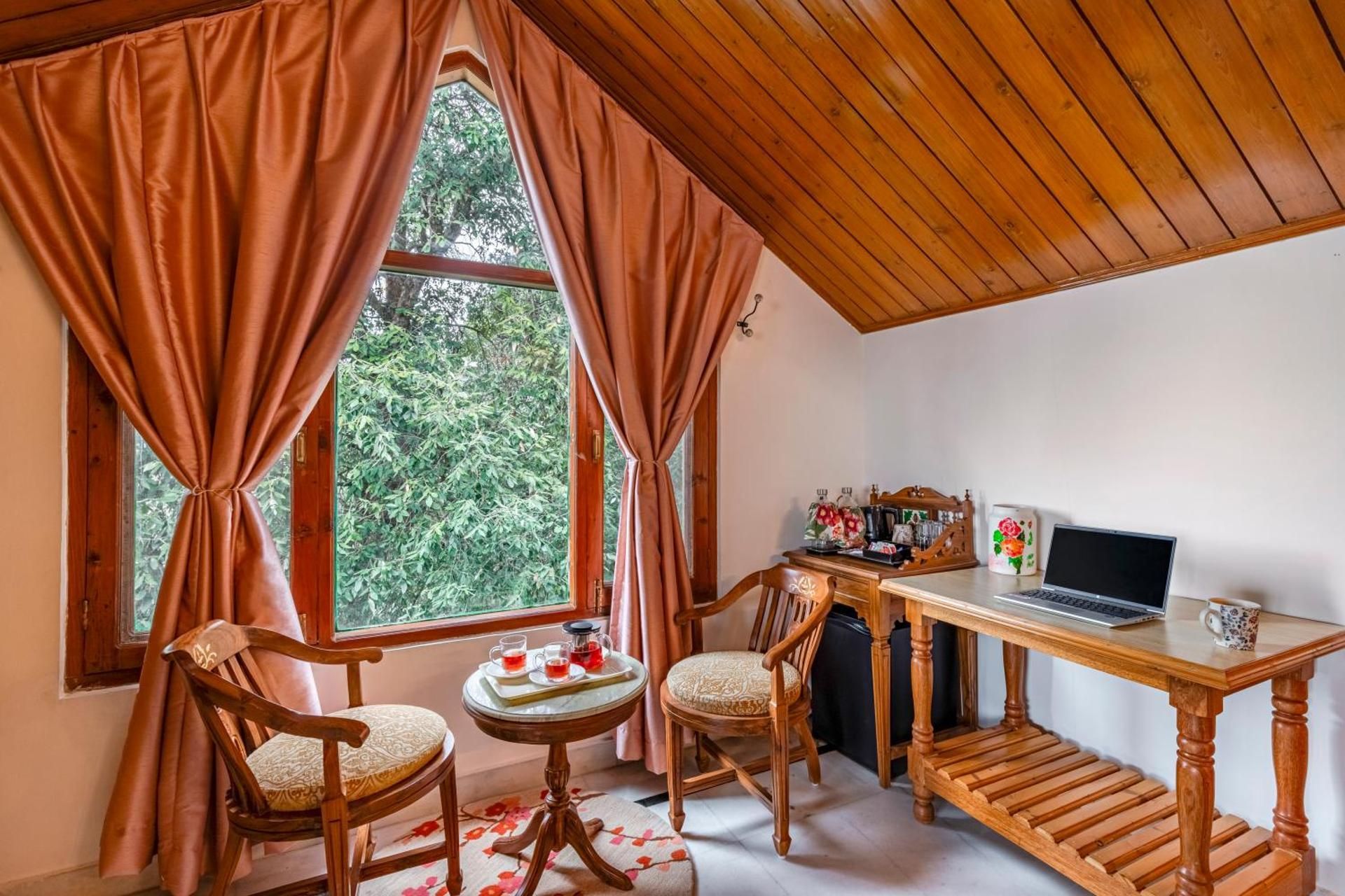Alaya Stays Meridian Oak, Shimla