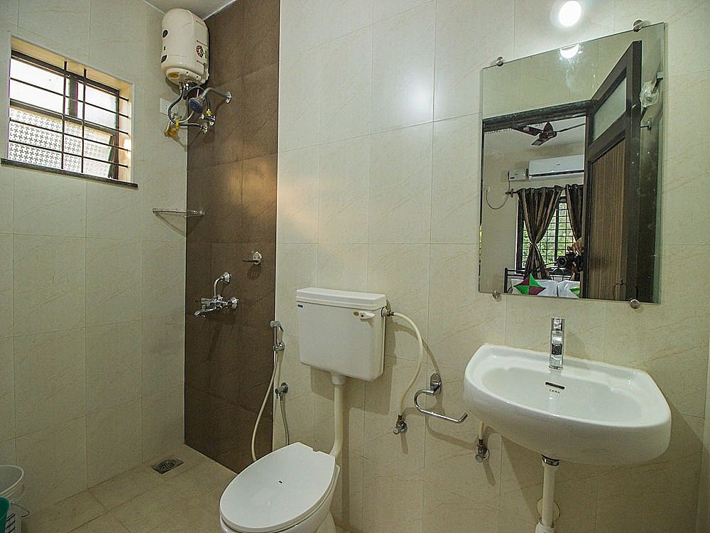 OYO 11349 Home Sunlit 2BHK Near Siolim Bridge Double or Twin Room 16
